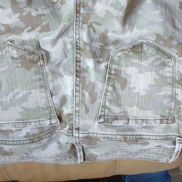 Jessica Simpson Camo Stretch Zipper Jeans Metal button - Picture 5 of 12
